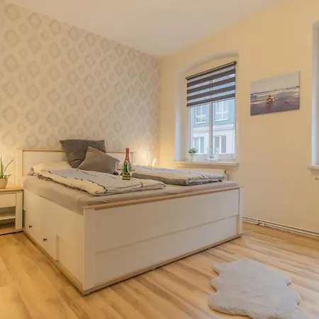 *Central_50m2_Kitchen_Washer_Netflix_Parking Cottbus Exterior foto