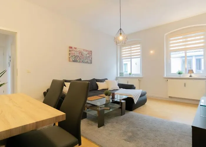 *Central_50M2_Kitchen_Washer_Netflix_Parking