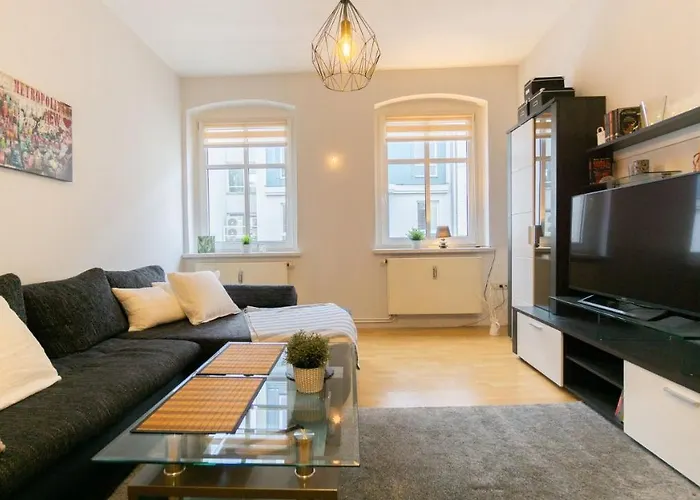 *Central_50M2_Kitchen_Washer_Netflix_Parking